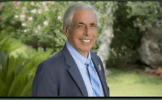 Intimidazione a Tommaso Dragotto, colpi di mitragliatrici in un deposito di Sicily By Car: danneggiate quattro auto