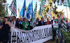 Sicurezza sul lavoro: i sindacati consegnano il manifesto alla Regione