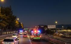 Tragedia nella notte in Viale Regione Siciliana, auto contro le barriere: un morto
