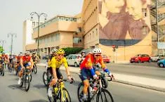 In pedalata con Falcone e Borsellino nel cuore: la corsa di Jovanotti conquista Palermo