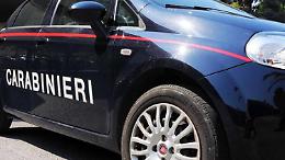 Palermo, lite a colpi di spranga davanti un barbiere in via Maqueda