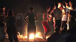 Catania, blitz della polizia al “rave party” alla Plaia: 19 indagati