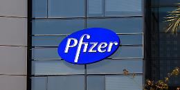 Pfizer valuta di "congelare" al momento la procedura per esuberi a Catania