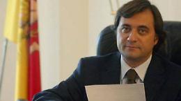 Francesco Scoma lascia Forza Italia: «Vado con Matteo Renzi»