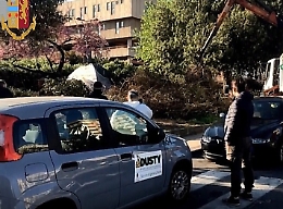 Coronavirus, senzatetto in tenda in piazza Moro a Catania: indagato