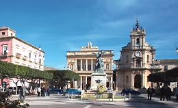 Vittoria, la commissione prefettizia “indagherà” per altri tre mesi