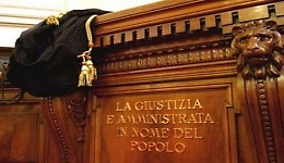 Padre siciliano "dimentica" figlia per 40 anni: ora deve risarcirla