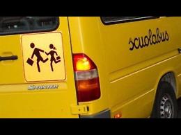 Barcellona, la Polizia stradale ha sequestrato due scuolabus "irregolari"