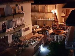 La banda dell'escavatore non si ferma più: assalto a Camporotondo Etneo