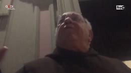 Il frate celebra una messa per il boss morto e poi minaccia cronista: «Attento a come parla, altrimenti lei la paga»