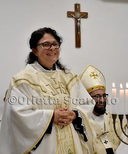 Ecco Madre Raffaella, la prima sacerdote donna