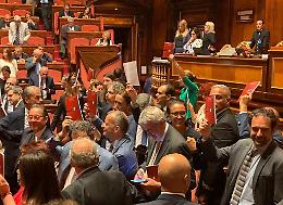 Senato, il seggio siciliano dei M5s assegnato all'Umbria. Il Pd: «Atto di regime»