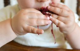 Palermo, bimbo ingerisce hashish e coca e finisce in Rianimazione