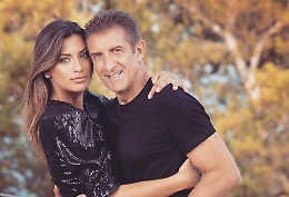 Ezio Greggio innamorato di una ex corteggiatrice di Uomini e Donne