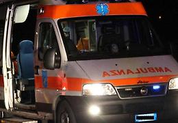Auto contro un muro, ragazza di 19 anni muore nel Messinese
