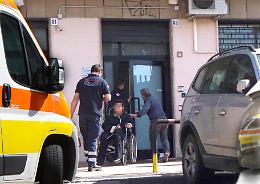 Dializzati sviati in cliniche private, un altro medico arrestato a Catania
