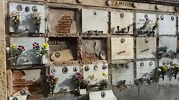 Il cimitero di Catania in condizioni vergognose