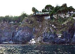 Timpa di Acireale, tre frane aprono ferita nel costone: pericolo al belvedere