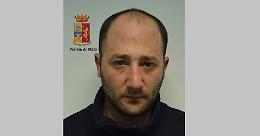 Ragusa, colto mentre ruba un'auto da un garage tenta di investire i poliziotti