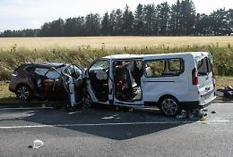 Scontro in Scozia tra pulmino e Suv: morto bimbo di Siracusa. Feriti i genitori