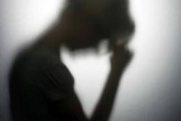 Picchia la compagna fino a renderla quasi cieca: trentenne processato a Marsala