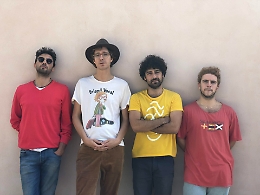 Erlend Øye &amp; La comitiva, la band norvegese-siracusana partita dalla Sicilia alla conquista del "Paradiso"