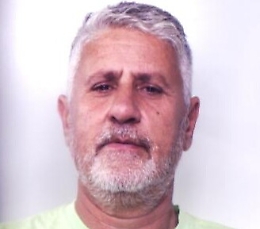 Aci Catena, rapin&ograve; autotrasportatore di generi alimentari: arrestato