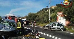 Paternò, tremendo scontro tra due auto: morta donna di Biancavilla