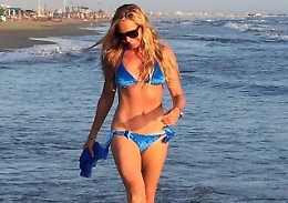 Prove d'estate per Federica Panicucci, innamorata a Formentera