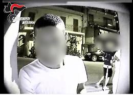Depredavano auto parcheggiate a Taormina, arrestati quattro catanesi