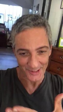 Fiorello si schiera: «Forza Riposto, regalaci la promozione»