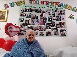 Piazza Armerina, festa grande per i primi 112 anni di nonna Marietta