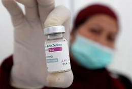 In Italia partono le sospensioni per operatori sanitari no-vax
