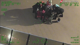 Malore di un turista su una nave da crociera, soccorso con un elicottero della Guardia costiera di Catania