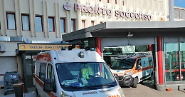 Covid, anche a Catania ospedali al collasso e posti letto esauriti: «Non ce la facciamo più»