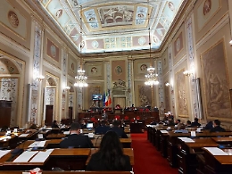 Approvato all'Ars l'esercizio provvisorio per 4 mesi: sbloccati 100 mln di euro