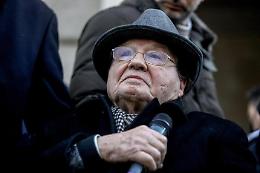 Morto il premio Nobel Luc Montagnier: era diventato simbolo no-vax
