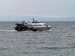 Vento di scirocco alle Eolie che restano semi isolate