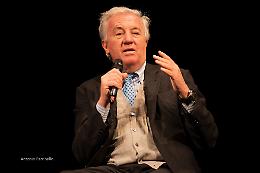 Stabile, il neo direttore Fusco alla citt&agrave;: &laquo;Ascolto tutti, il teatro &egrave; di tutti&raquo;