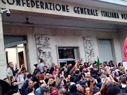 Assalto Cgil: giudici, il processo non sarà a porte chiuse