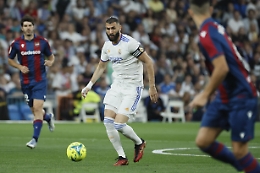 Real Madrid: leggenda Benzema, è 2/o fra i bomber della storia