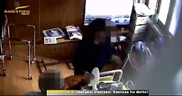 Casa di riposo lager nel Palermitano: botte, schiaffi, insulti e minacce agli anziani, sei indagati