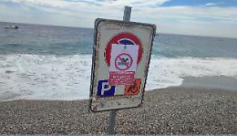 Bagni vietati anche a Mazzeo, la stagione nera della costa ionica