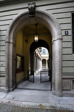 Mediobanca: utile stabile nel trimestre, corrono i ricavi