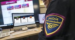 Trasmettevano in live streaming eventi sportivi a pagamento, due indagati