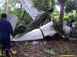 Filippine: precipita aereo da turismo, dispersi i 4 a bordo