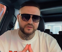 Il sindaco vieta l'esibizione di Andrea Zeta per la festa del Santo, il neomelodico: &laquo;Un abuso&raquo;