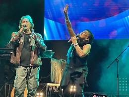 I "Ricchi e Poveri" fermano il tempo e incantano ancora