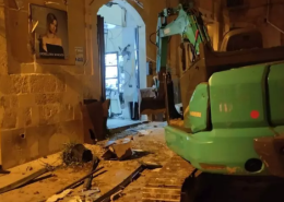 Arrestati i cinque della "banda dell'escavatore": erano l'incubo di negozi, banche e uffici postali