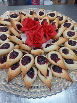 I dolci di Pasqua in Sicilia, "bocconotti" e "Spina Santa" tra i "gioielli" tramandati dai conventi